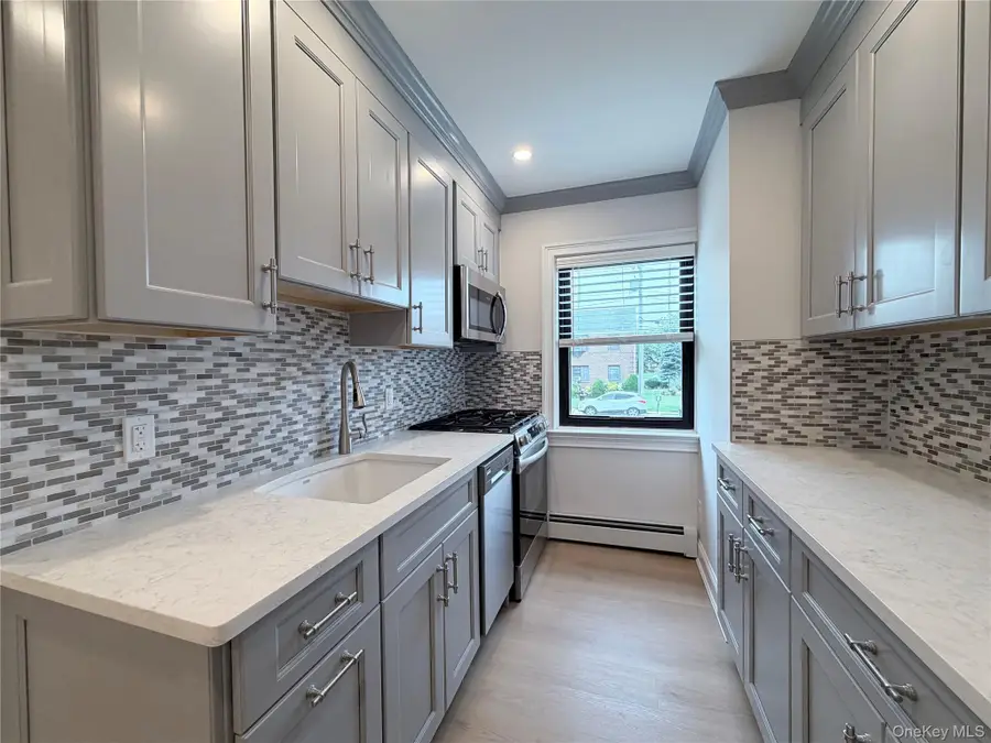 91 Tulip Avenue #C1, Floral Park, NY 11001 - #3
