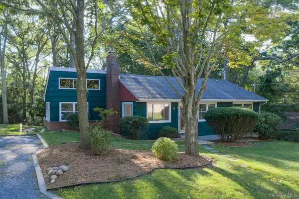 69 Herod Point Road, Wading River, NY 11792
