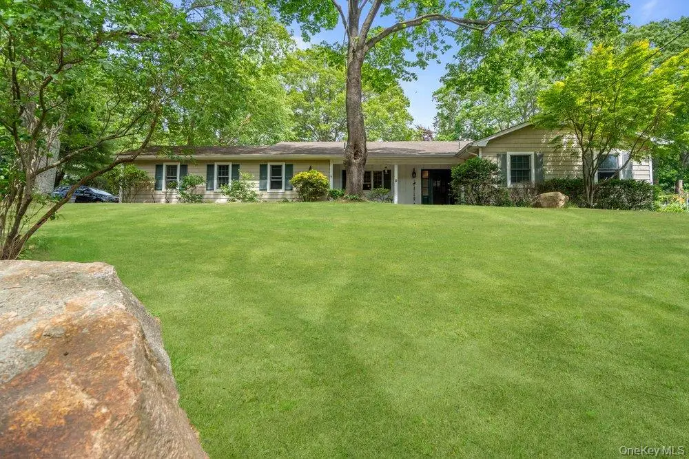 9 Dillmont Drive, Smithtown, NY 11787 - #1