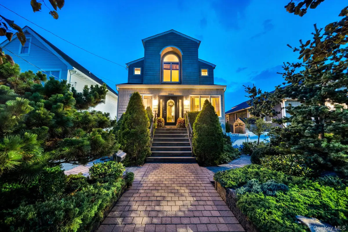 2660 Riverside Drive, Wantagh, NY 11793 - #1