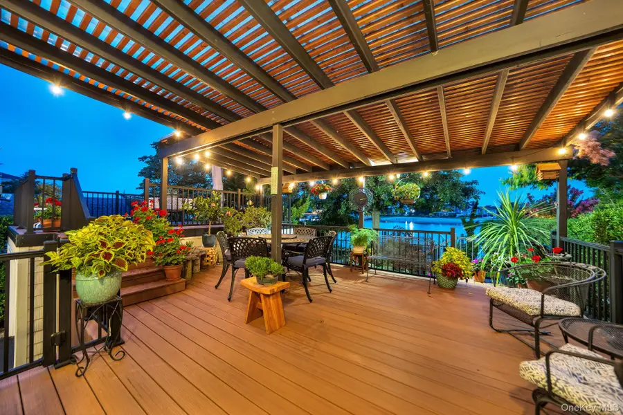 2660 Riverside Drive, Wantagh, NY 11793 - #3