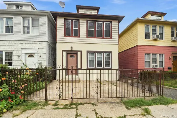 1716 Parkview Avenue, Bronx, NY 10461