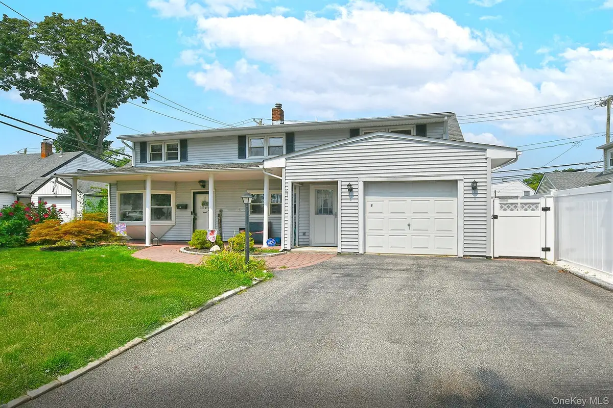 53 Periwinkle Road, Levittown, NY 11756 - #1