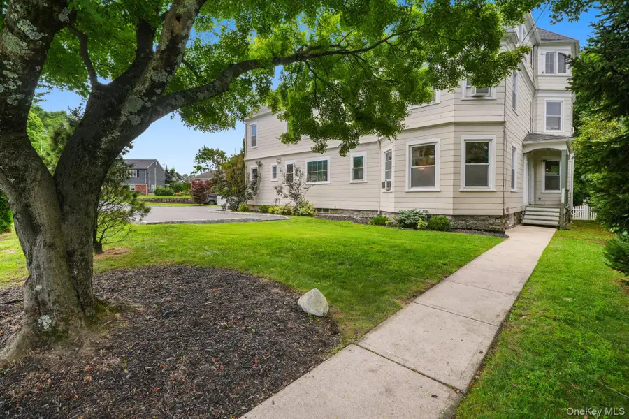 8 Bolton Place, Port Chester, NY 10573 - #2