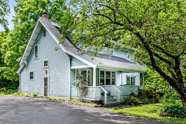 102 E Market Street, Hyde Park, NY 12538
