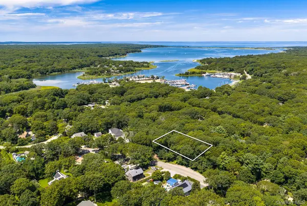 21 & 23 Abraham's Path (also Called Pavilion Place) Path, East Hampton, NY 11937