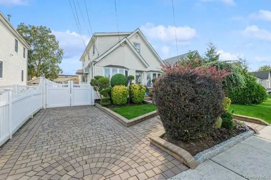 977 Third Avenue, Franklin Square, NY 11010 - #2