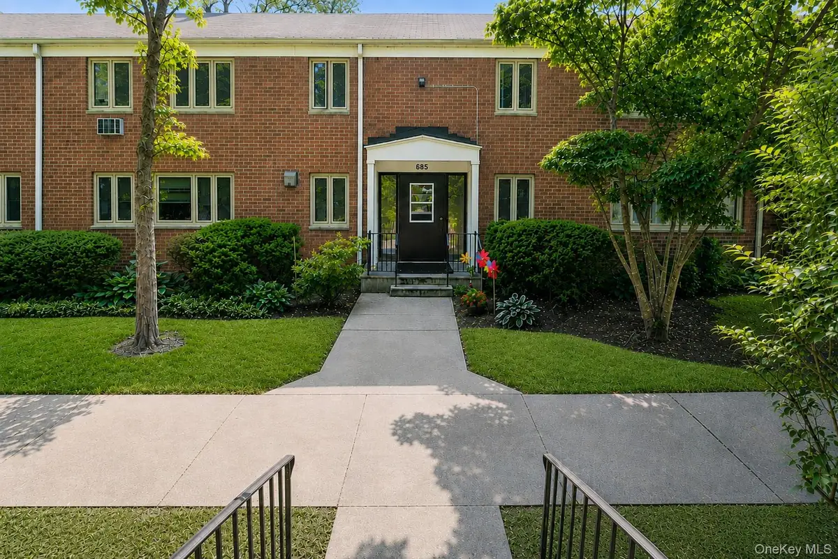 685 Hillside #D, White Plains, NY 10603 - #1