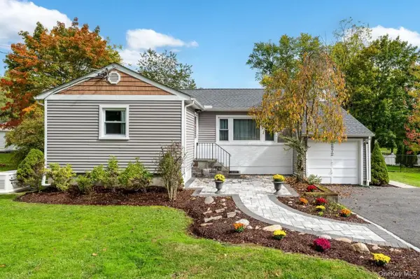 2872 Old Yorktown Road, Yorktown Heights, NY 10598