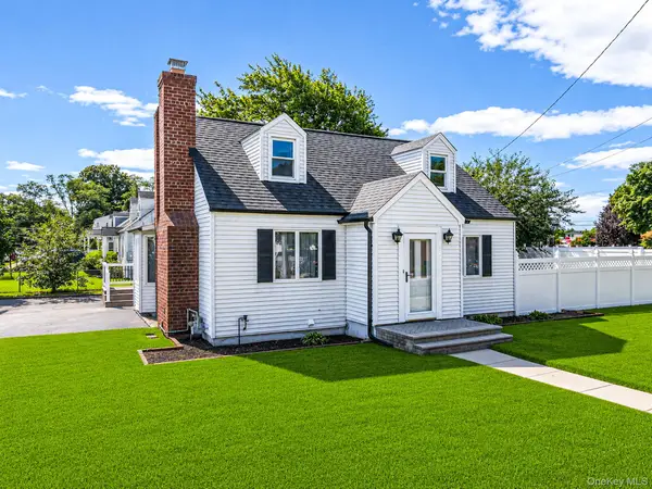 2384 Cambridge Street, East Meadow, NY 11554