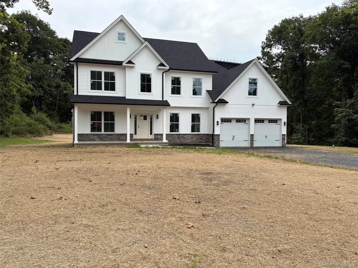 4 Rosewood Lane, Gang Mills, NY 12553 - #1
