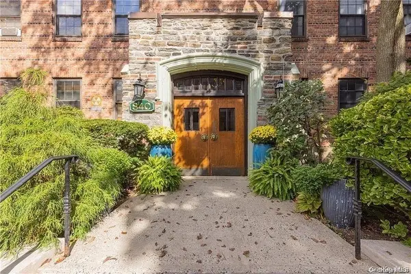 840 Bronx River Road #3B, Yonkers, NY 10701