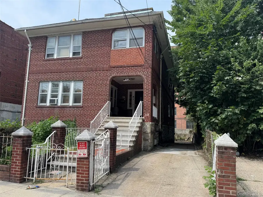 2181 Muliner Avenue, Bronx, NY 10462 - #2