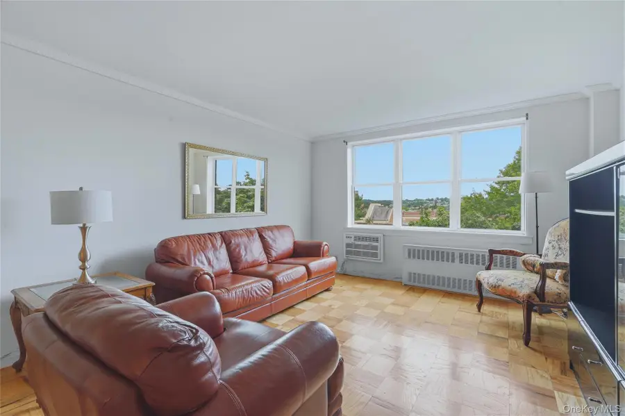 25 Franklin Avenue #6D, White Plains, NY 10601 - #2