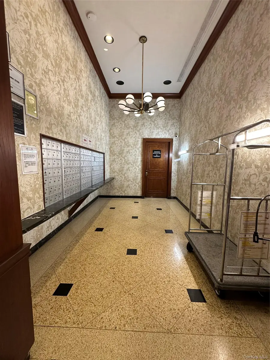 41-40 Union Street #2O, Flushing, NY 11355 - #3