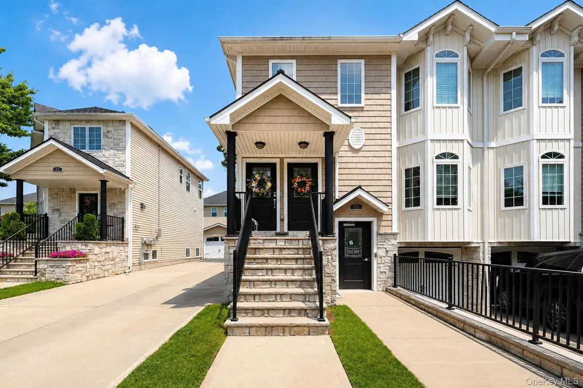 23 Wiltshire Ln, Staten Island, NY 10309 - #1