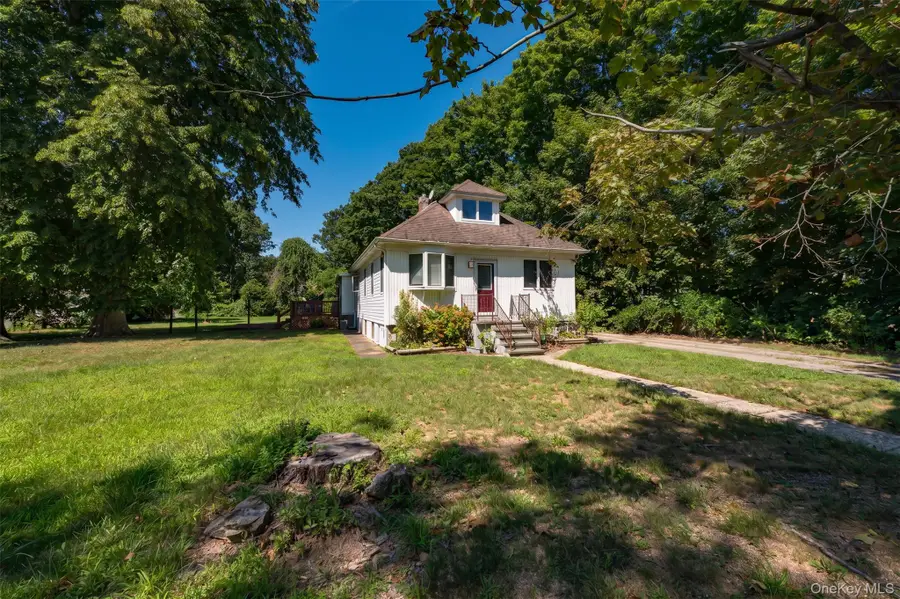 2780 Cedar Avenue, Ronkonkoma, NY 11779 - #2