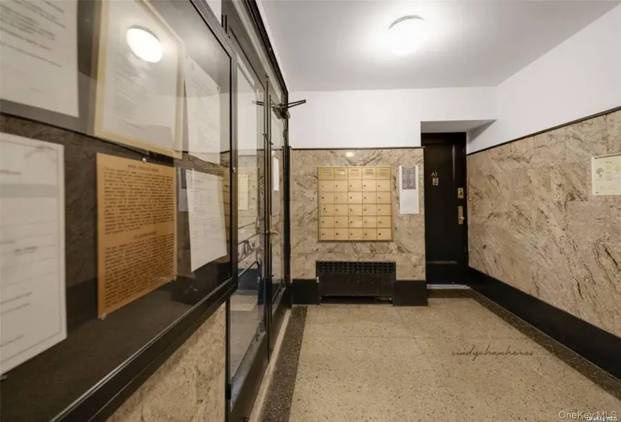 68-12 Burns Street #B2, Forest Hills, NY 11375 - #2