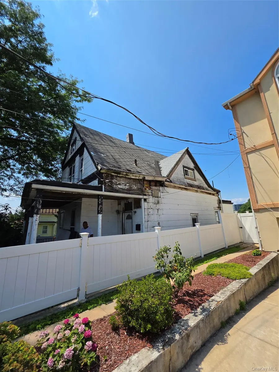 15 Pearl Street, Mount Vernon, NY 10550 - #3