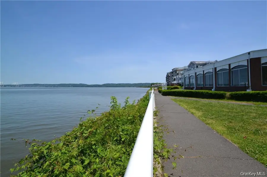 318 Harbor Cove #318, Piermont, NY 10968 - #2