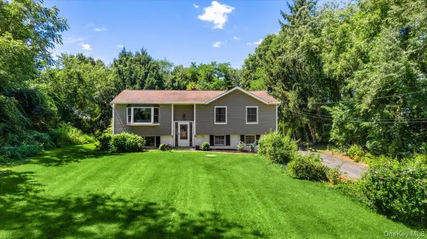 3 Jaycox Lane, Hopewell Junction, NY 12533