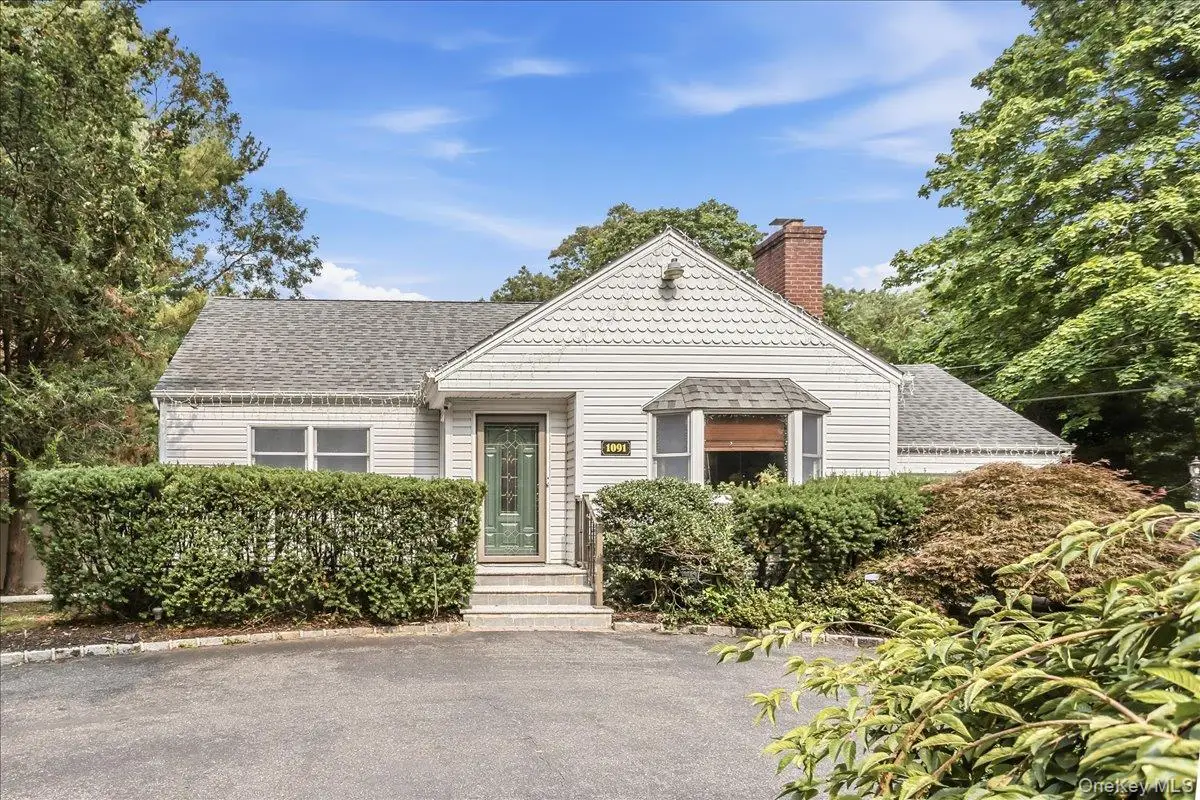1091 Westminster Avenue, Dix Hills, NY 11746 - #1