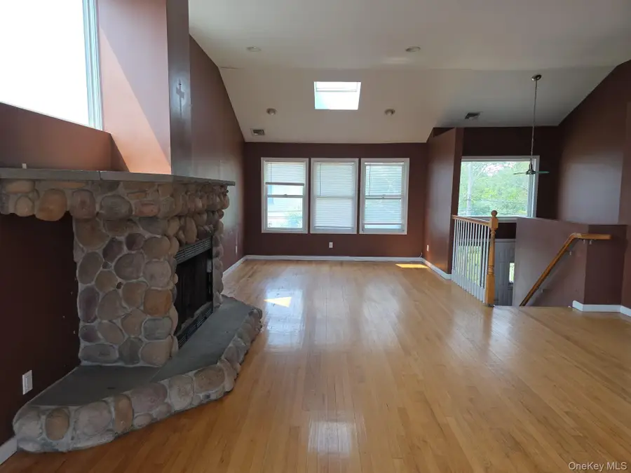 2871 Shore Road, Seaford, NY 11783 - #3