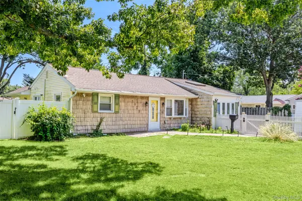 1023 Udall Road, Bay Shore, NY 11706