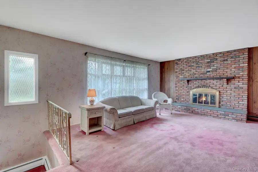 14 Poppy Drive, Massapequa Park, NY 11762 - #3