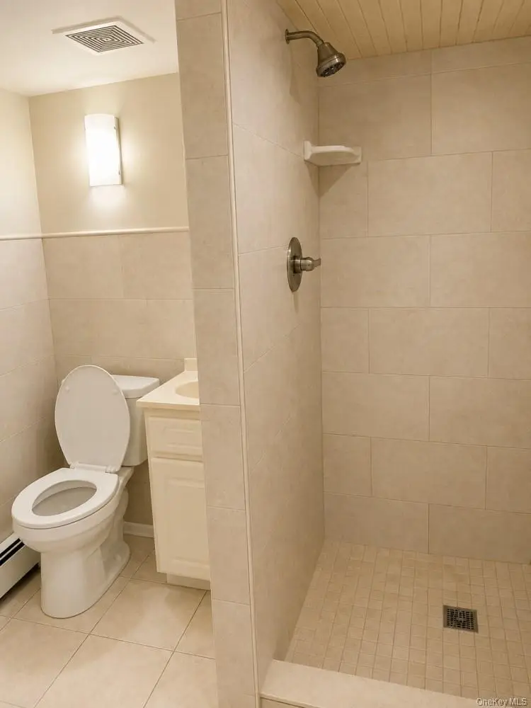 834 E 229th Street, Bronx, NY 10466 - #3