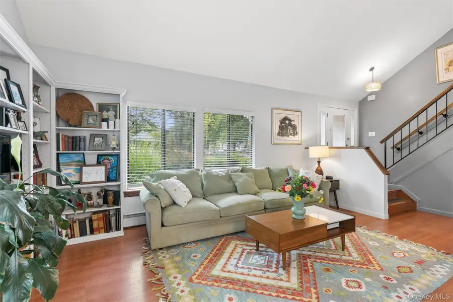 27 Sugarbush Lane, Coram, NY 11727 - #2