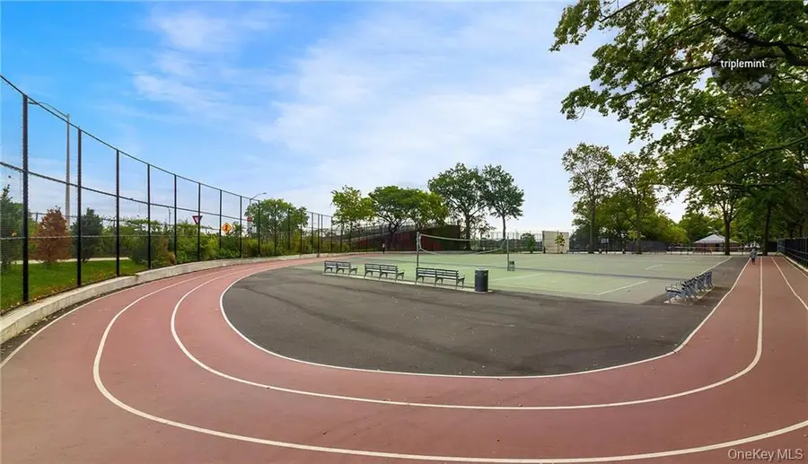 61-20 Grand Central Parkway #A 1205, Forest Hills, NY 11375 - #3