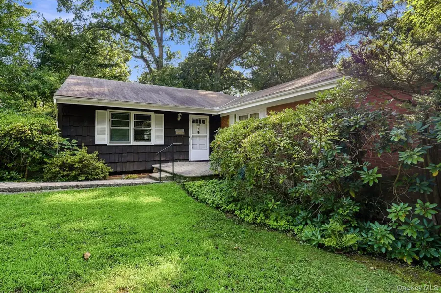 7 Overhill Road, New Rochelle, NY 10804 - #2