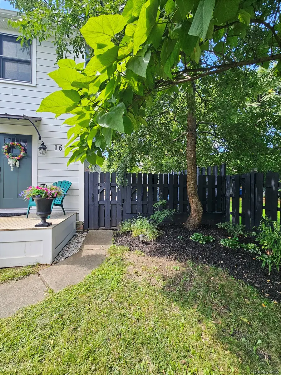 16 N Washington Street, Athens, NY 12015 - #3