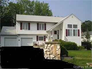 51 Keats Drive, New Windsor, NY 12553