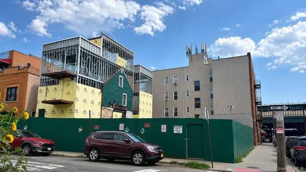 112-08 39th Avenue, Corona, NY 11368