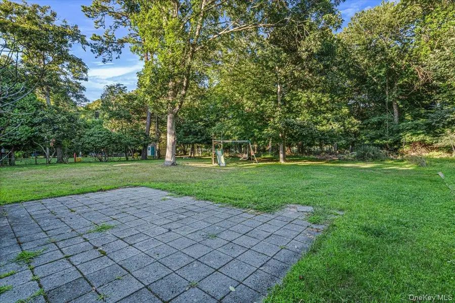 189 Belleview Avenue, Center Moriches, NY 11934 - #2