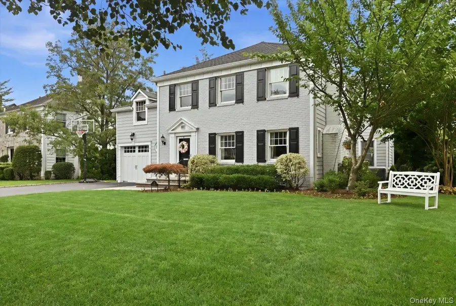 60 Kenwood Road, Garden City, NY 11530 - #3