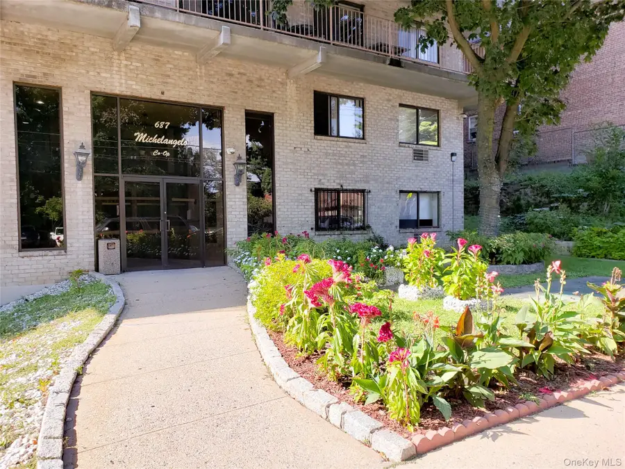687 Bronx River Road #1J, Yonkers, NY 10704 - #3
