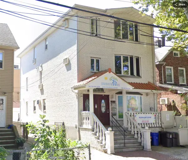 198-18 32nd Road #3, Flushing, NY 11358