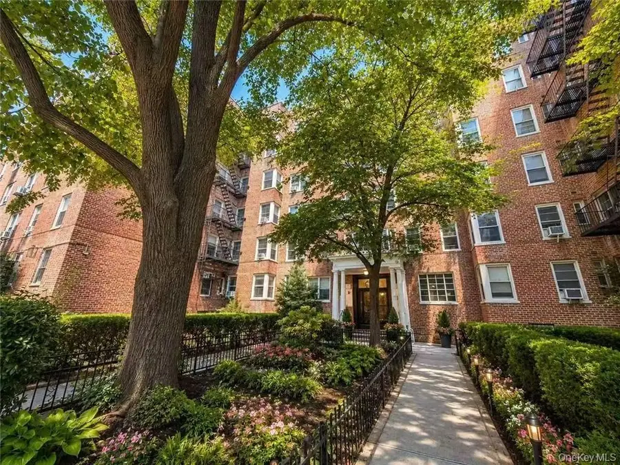 8511 34th Avenue #3H, Jackson Heights, NY 11372 - #2