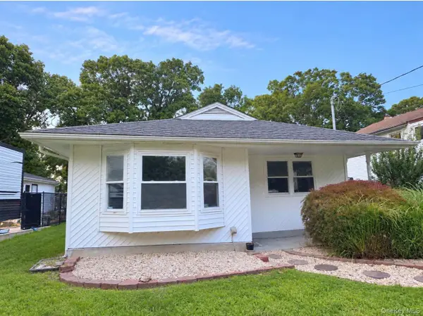 143 E. Parkview Drive, Shirley, NY 11967