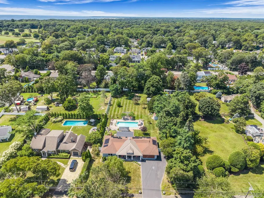6 N Howells Point Road, Bellport, NY 11713 - #3