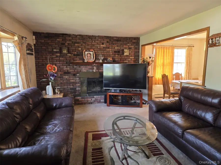 147 Miller Road, Hicksville, NY 11801 - #2