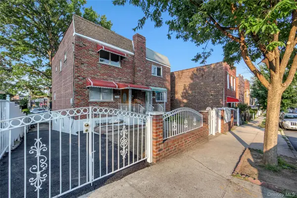 931 E 232nd Street, Bronx, NY 10466