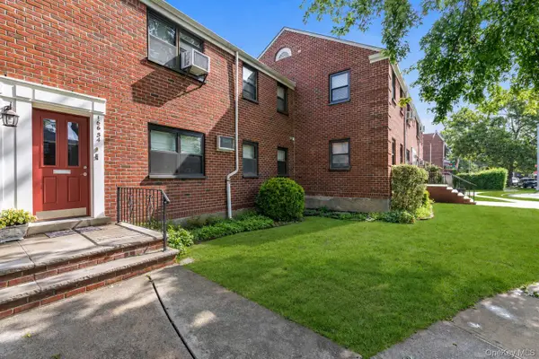 166-54 17th Road #1, Whitestone, NY 11357