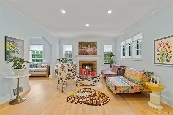 9 Whitson Street, Forest Hills, NY 11375