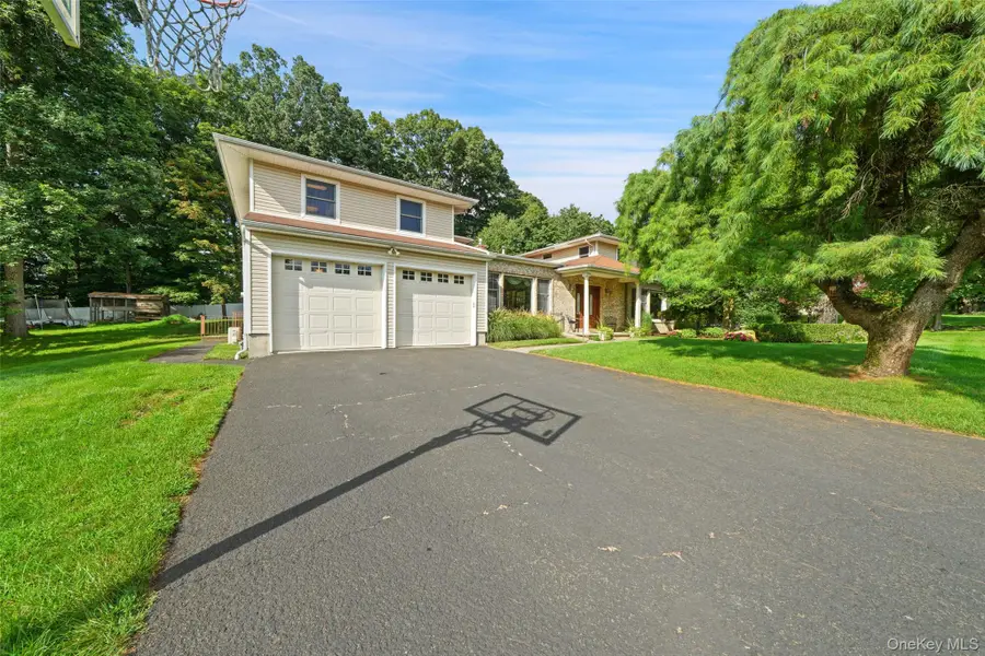 6 Orchard Hill Drive, Monsey, NY 10952 - #3
