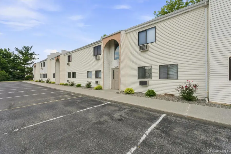 21 Scarborough Lane #B, Wappingers Falls, NY 12590 - #3