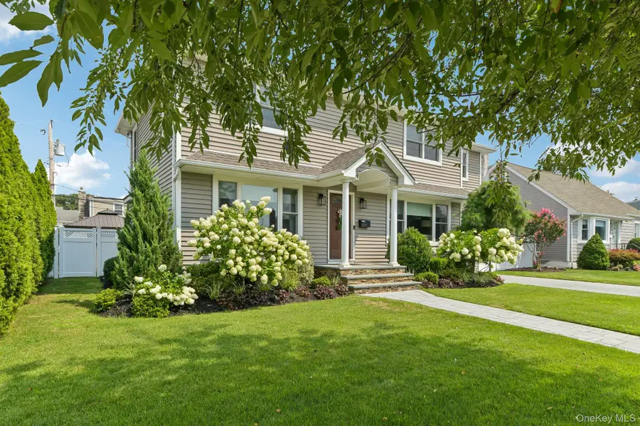 790 Garden Drive, Franklin Square, NY 11010 - #3
